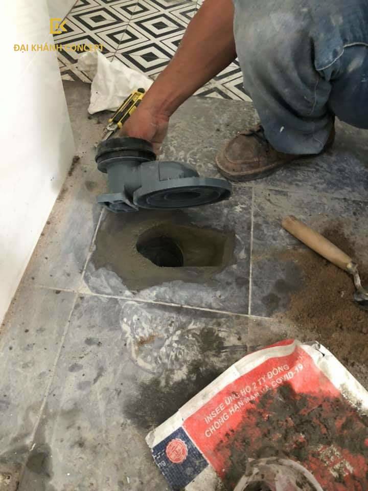 Quá trình hoàn thiện ngôi nhà của một người anh